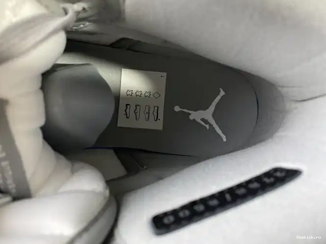 One Kick x Jordan 1 CN8607-002 shoe box) Retro High DR (DR 0602